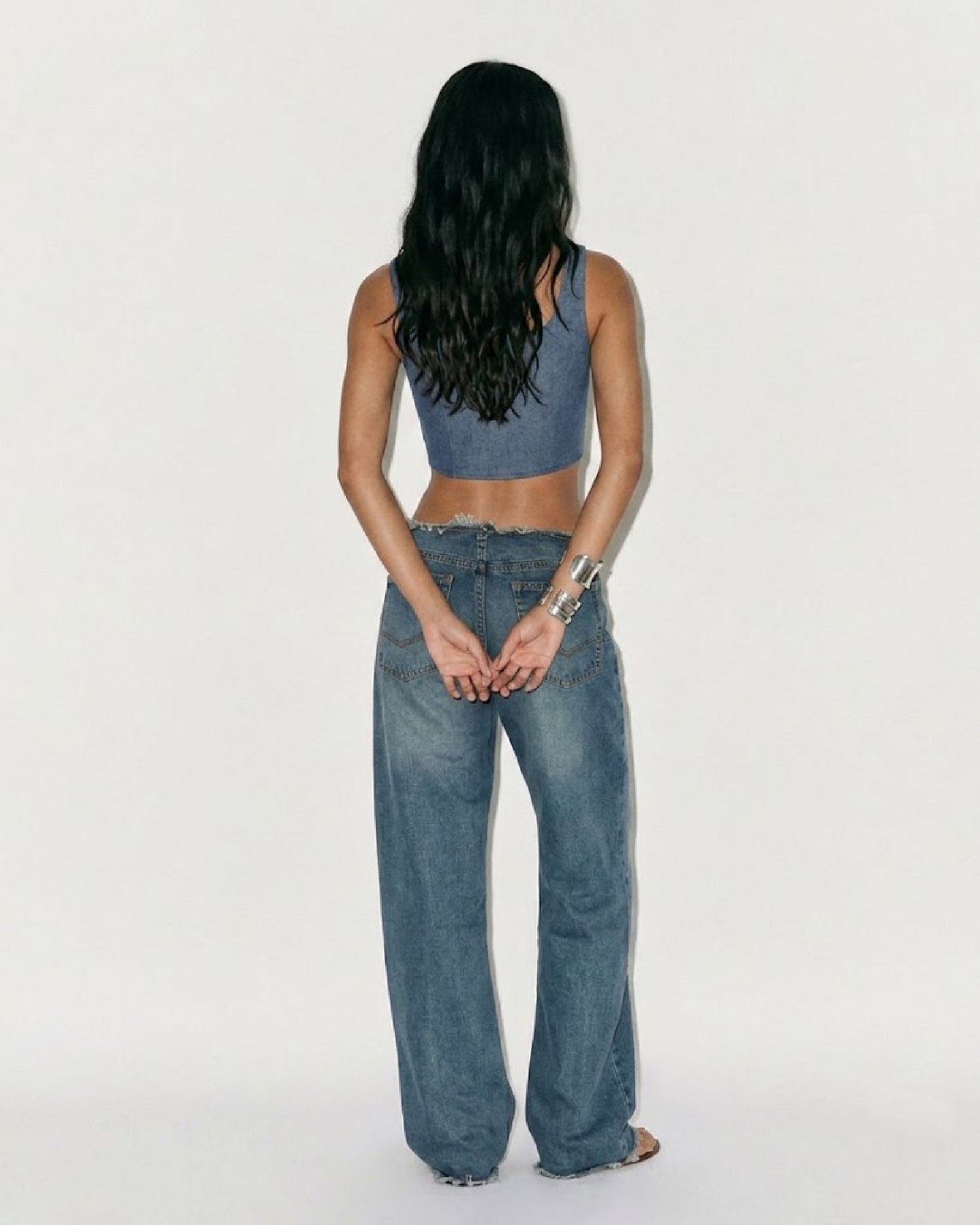 "RIPPED" JEAN